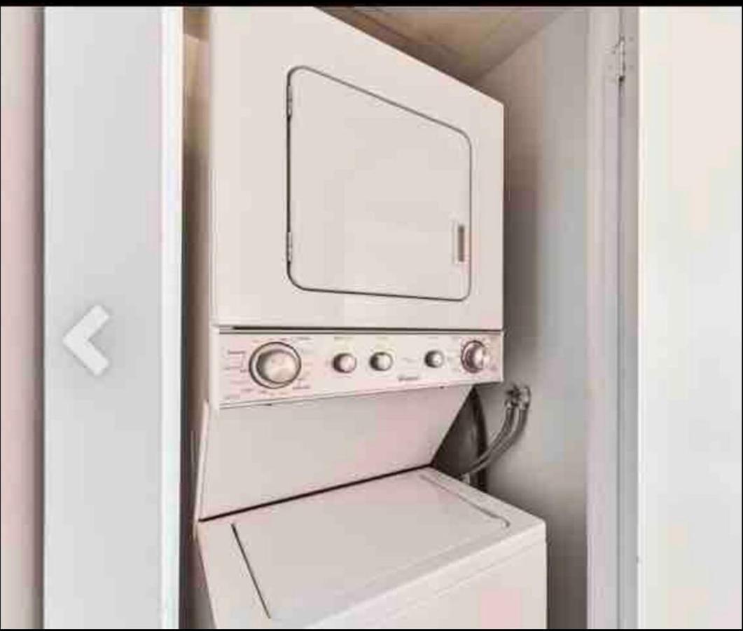Beautiful Unit In Heart Of Downtown Toronto Apartamento Exterior foto